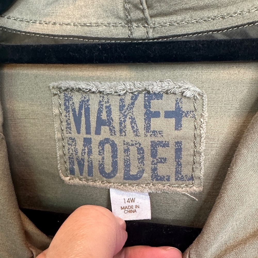 Make + Model Tan Hooded Jacket 12W / 14W - Picture 3 of 4